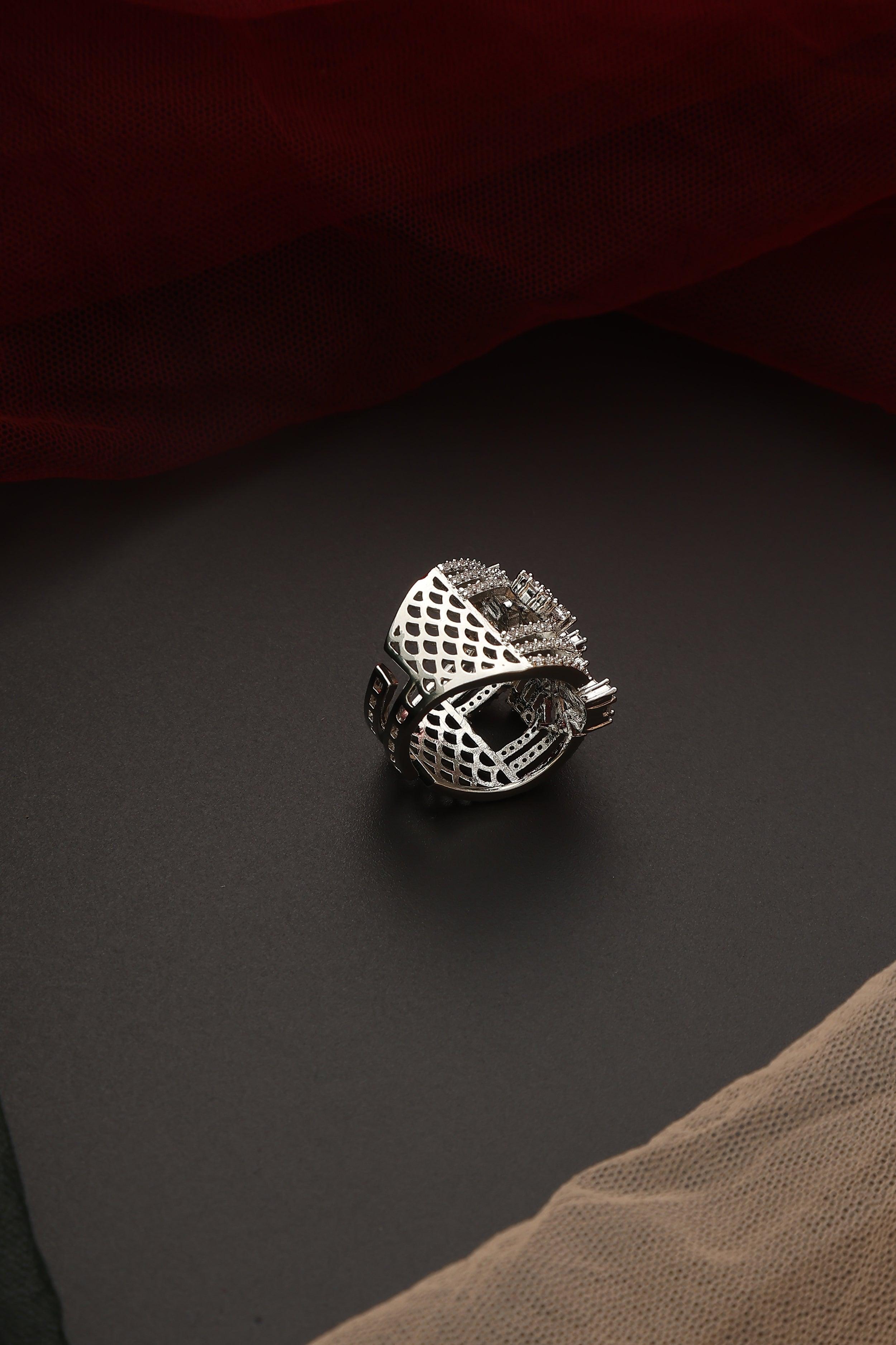 Frosty Elegance Zirconia Ring - Dyulokha