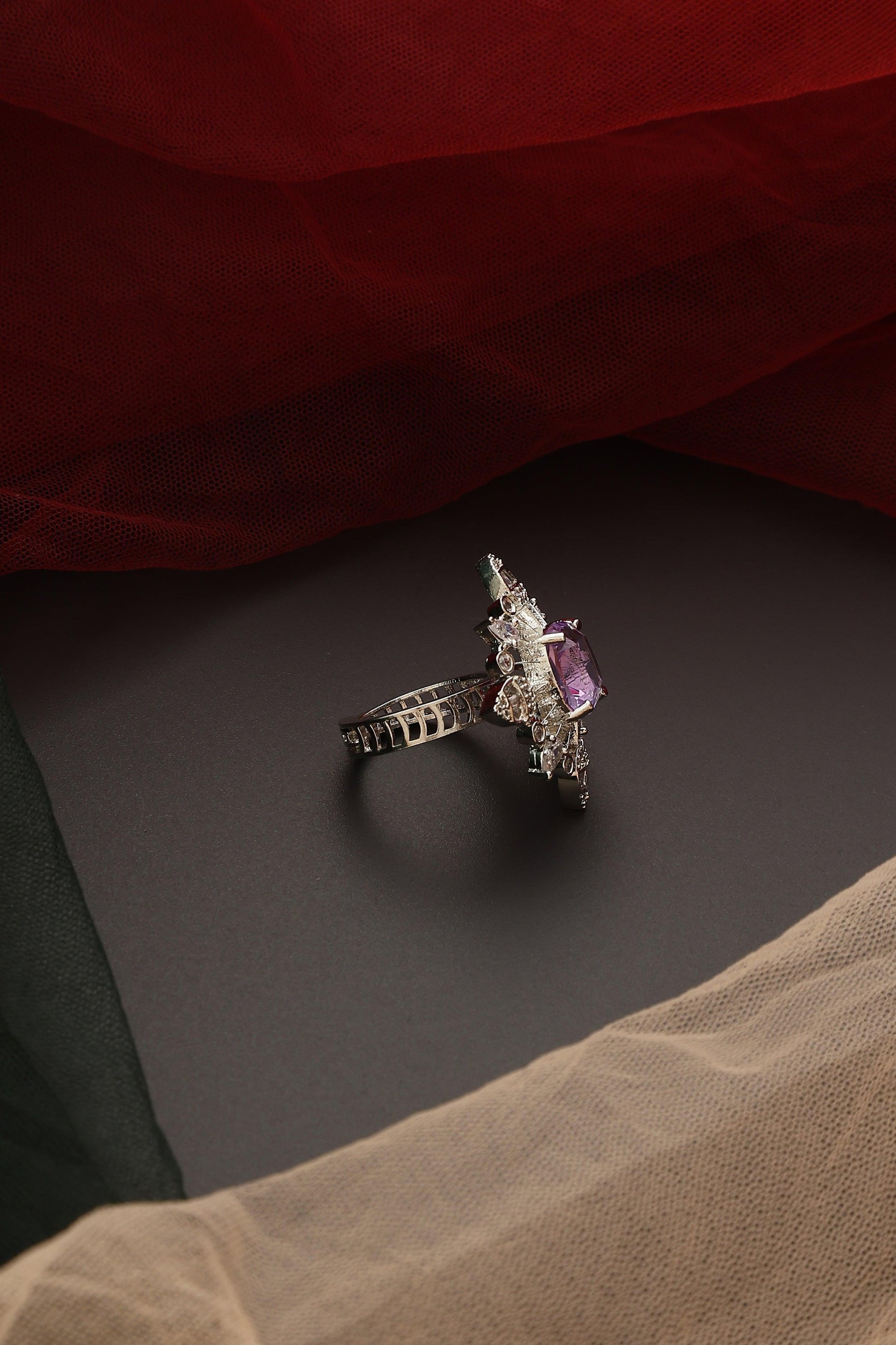 Monarchic Lilac Zirconia Ring - Dyulokha