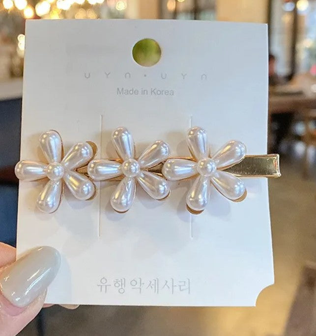 Geometric Alloy Pearl Hair Clip in White