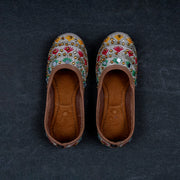 Two Tone Cream Designer Ethnic Jutti