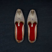 Handcrafted Gold Two Tone Mojari