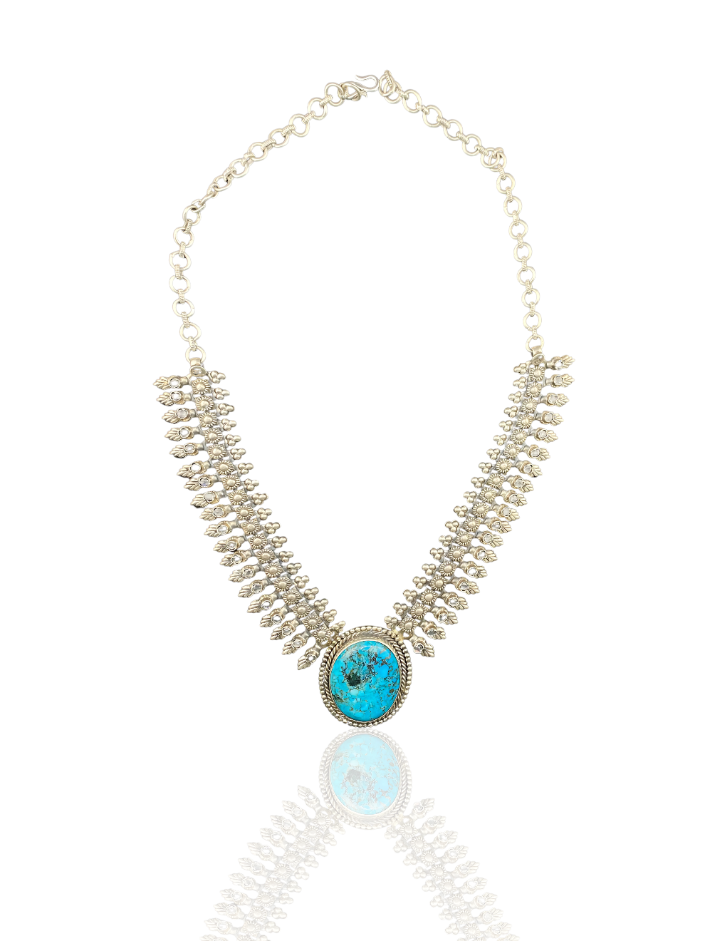 Tranquil Bloom Necklace
