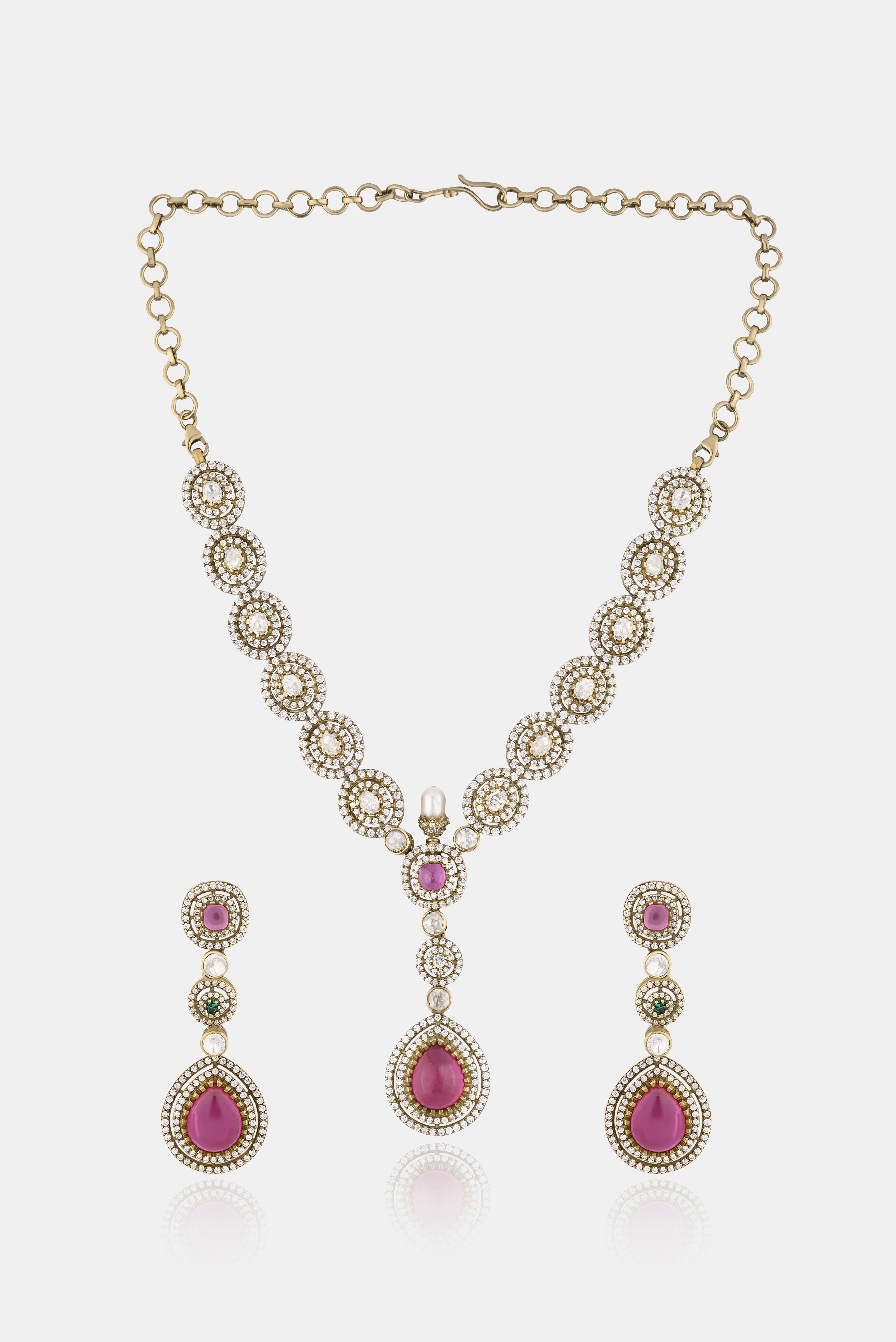 Blushing Royalty Victorian Necklace Set - Dyulokha