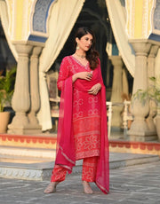 Red Pink Bandhani Chanderi Silk Kurta Set