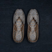 Two Tone Gold Closed Toe Jutti