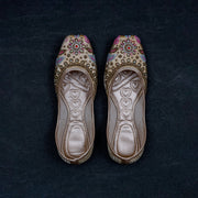 Gold Handcrafted Closed Toe Jutti