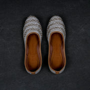 Off White Textured Artisan Jutti