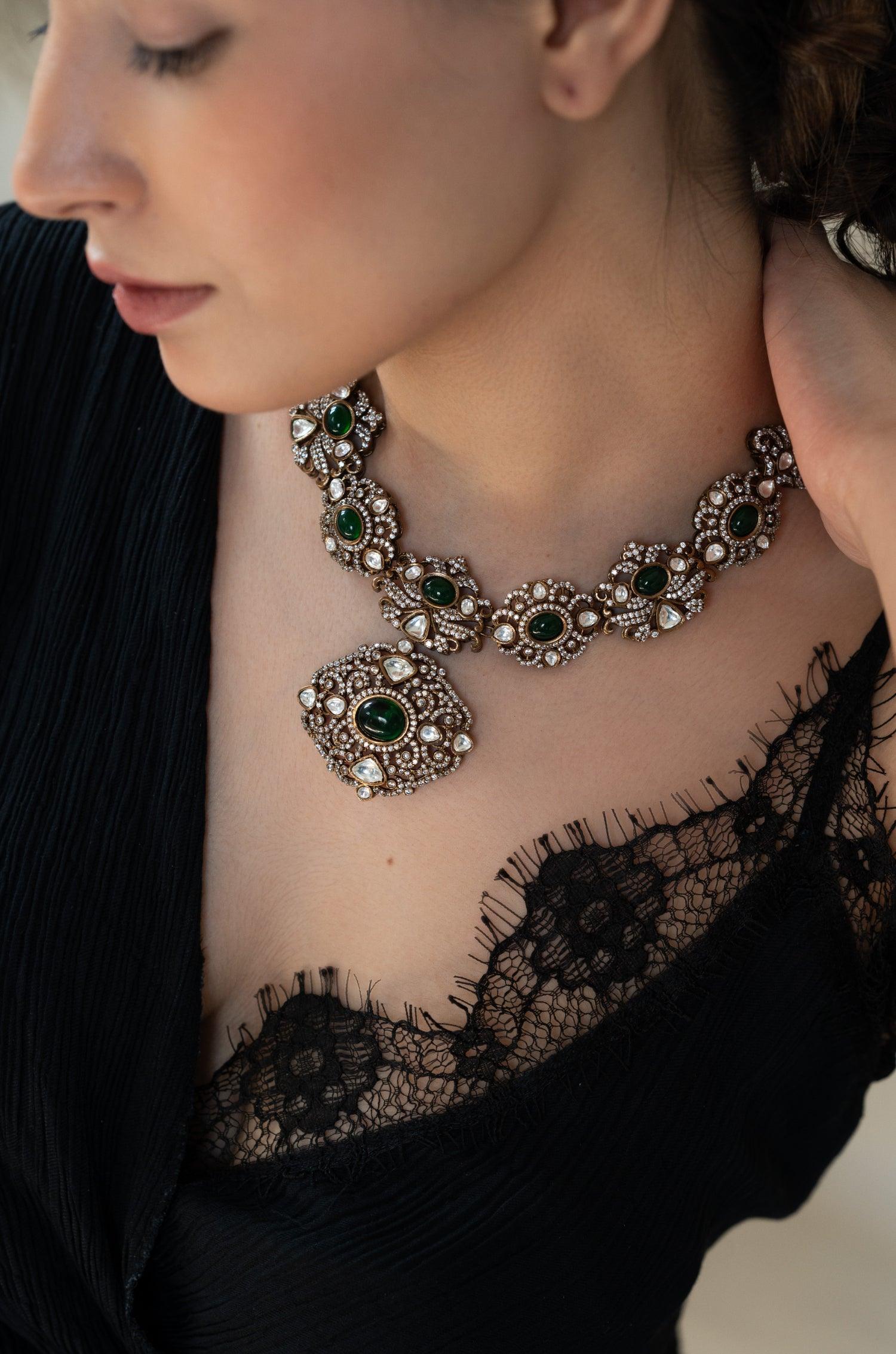 Emerald Victorian Charm Set - Dyulokha
