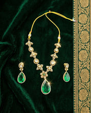 Stones in Symphony Necklace Set