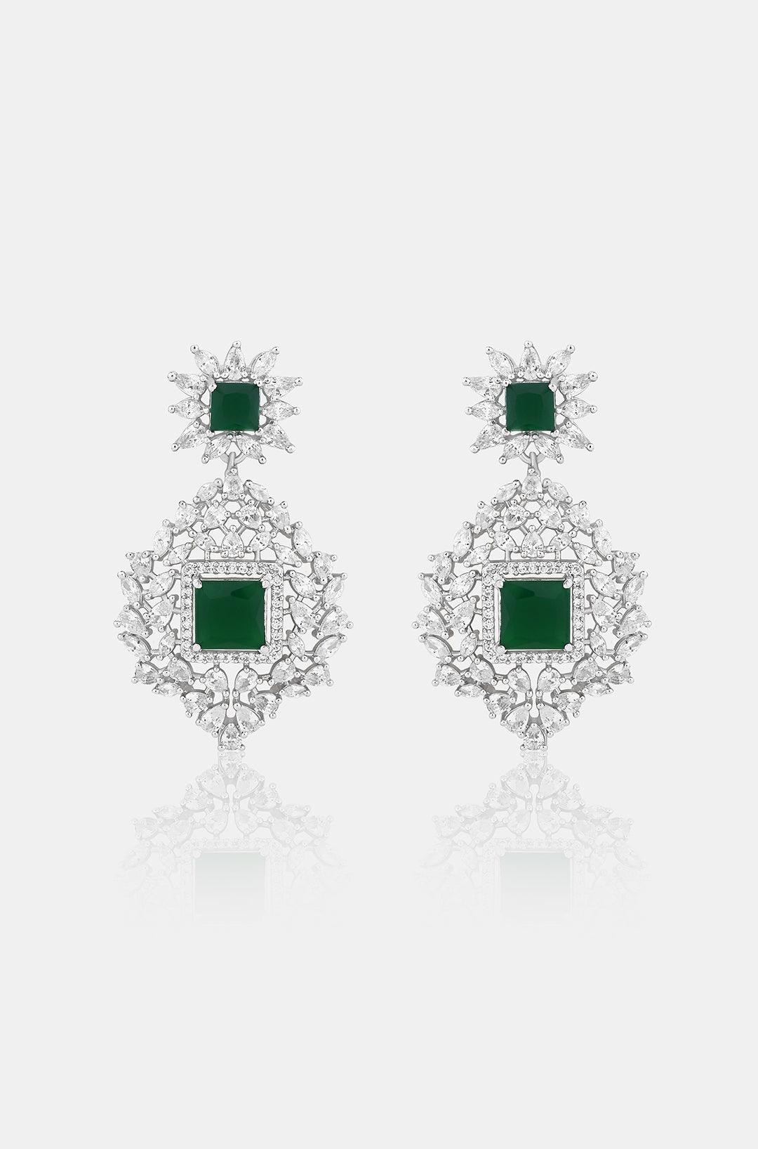 Emerald Brilliance Diamond Necklace Set - Dyulokha