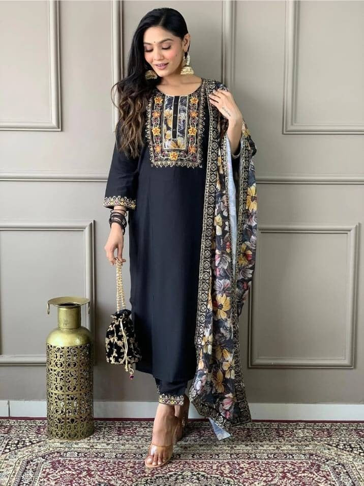 Black Chanderi Silk Floral Kurta Set