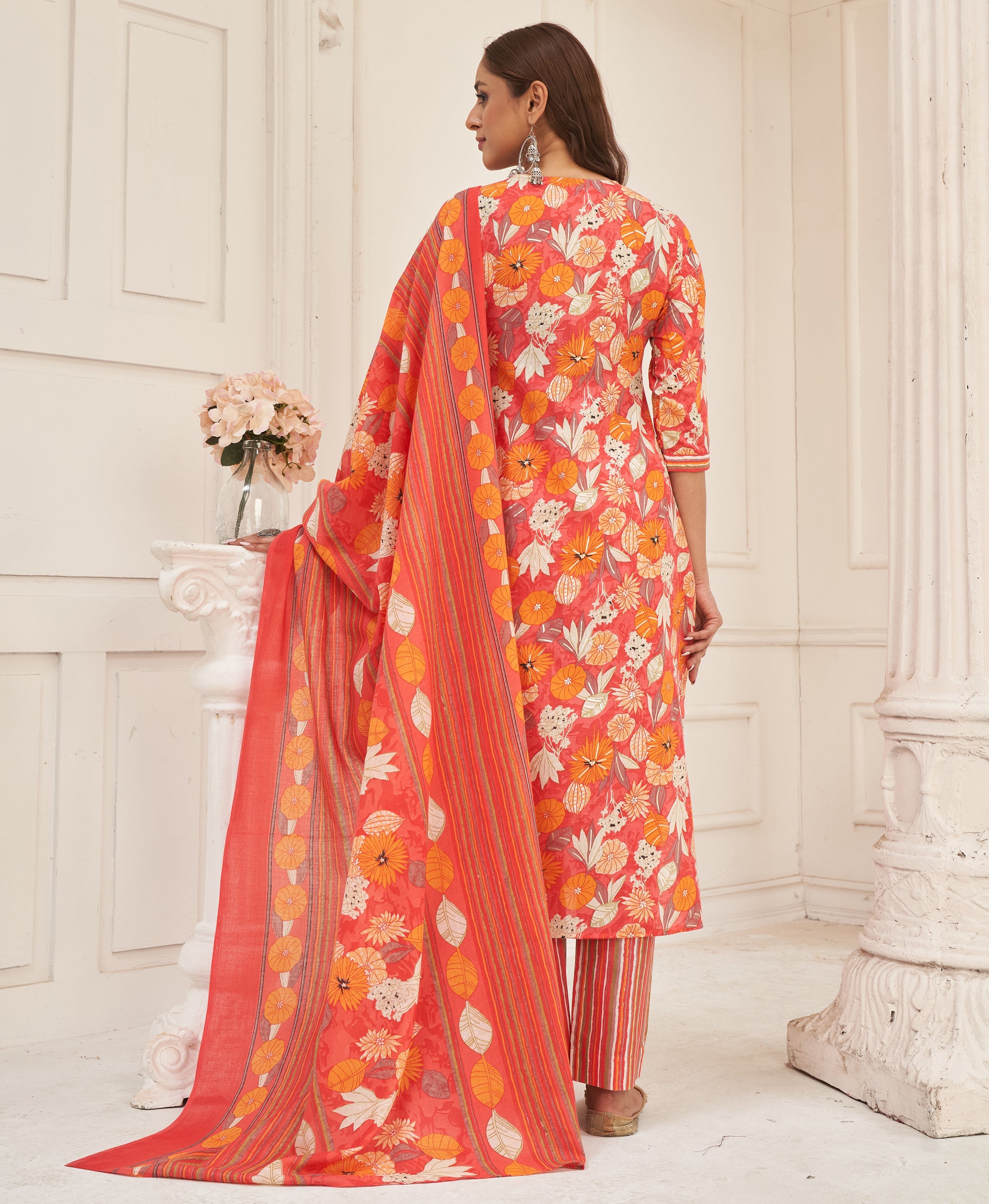 Contemporary Floral Print Kurta
