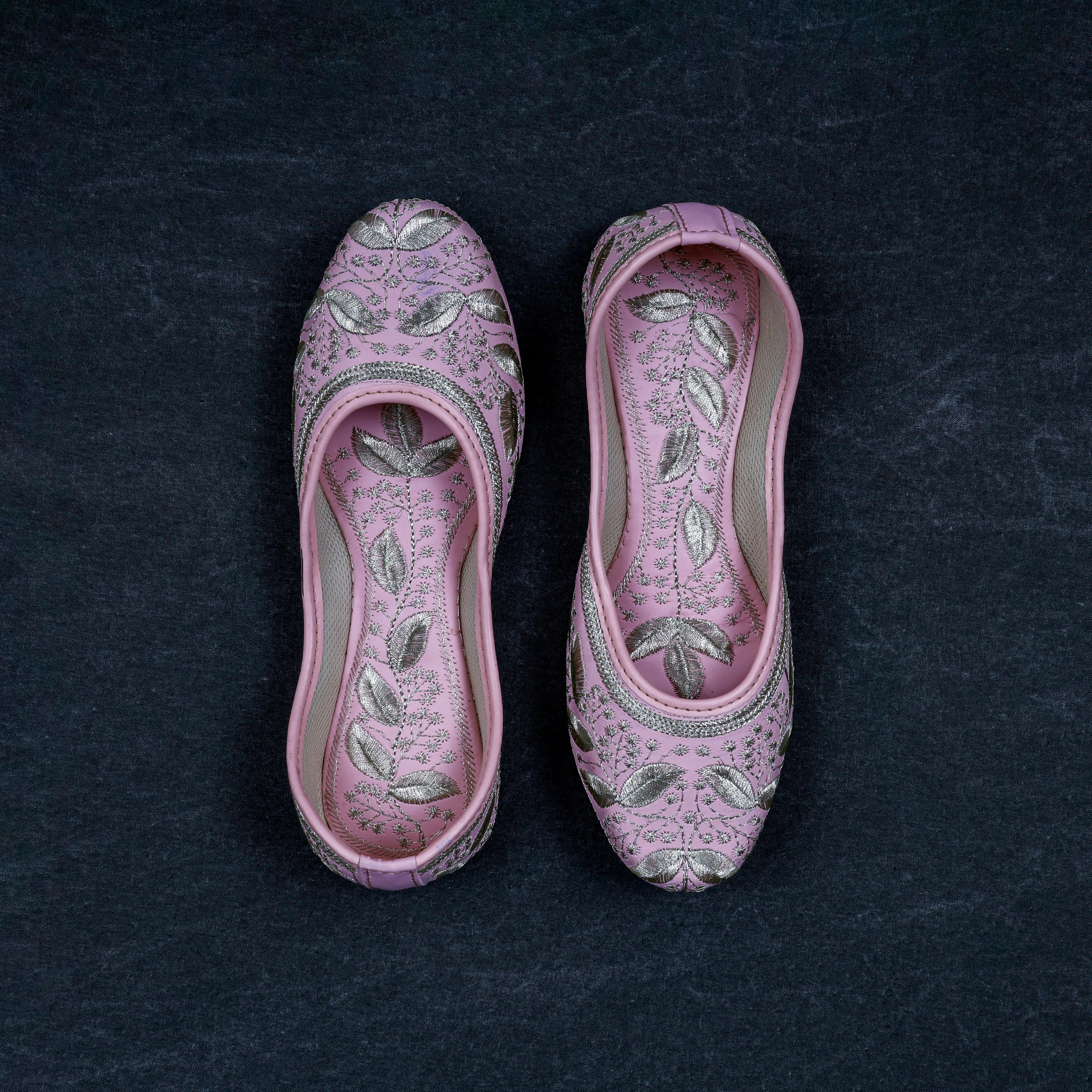 Textured Baby Pink Handcrafted Jutti