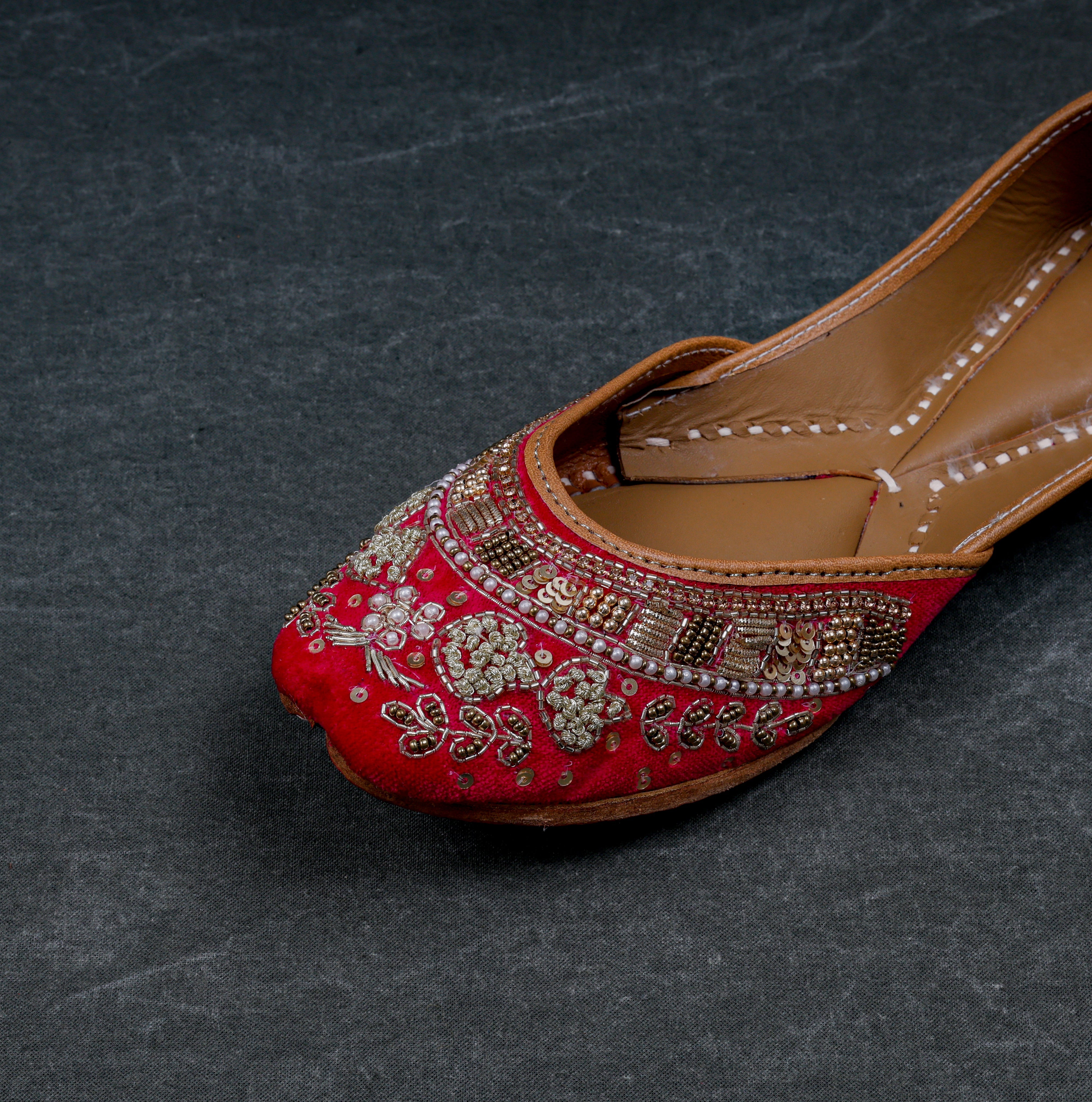 Rani Pink Velvet Fusion Jutti
