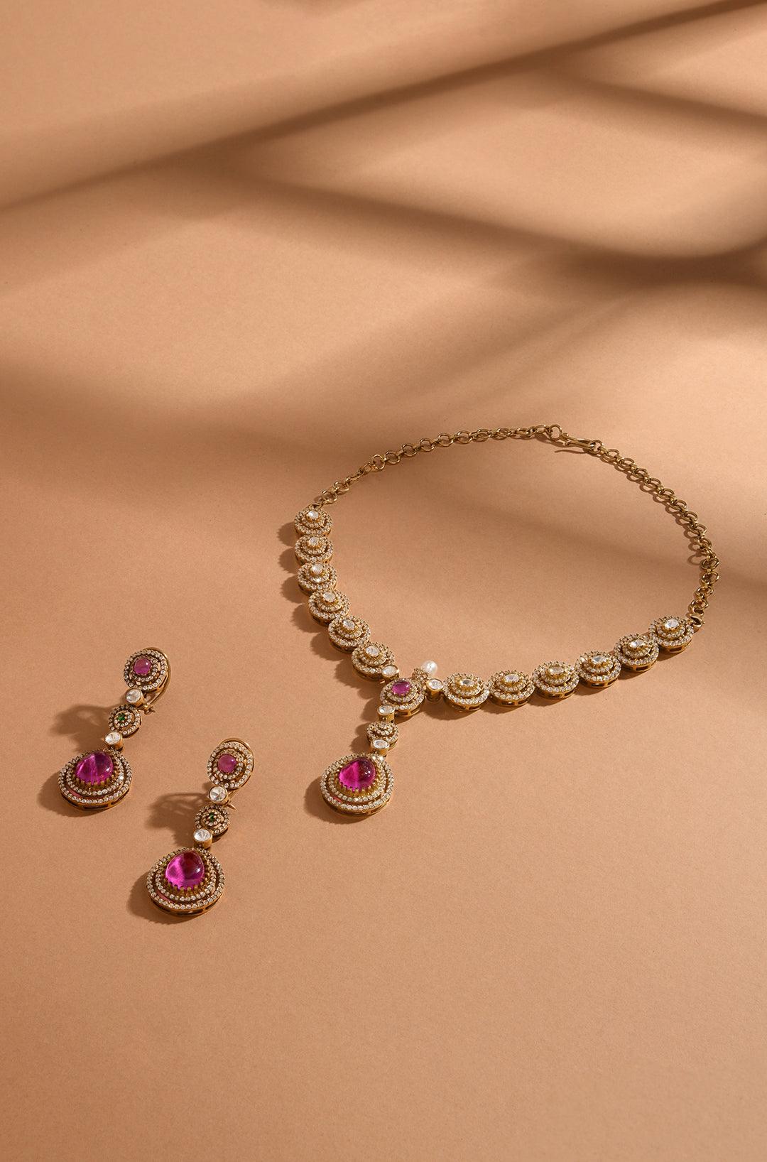 Blushing Royalty Victorian Necklace Set - Dyulokha