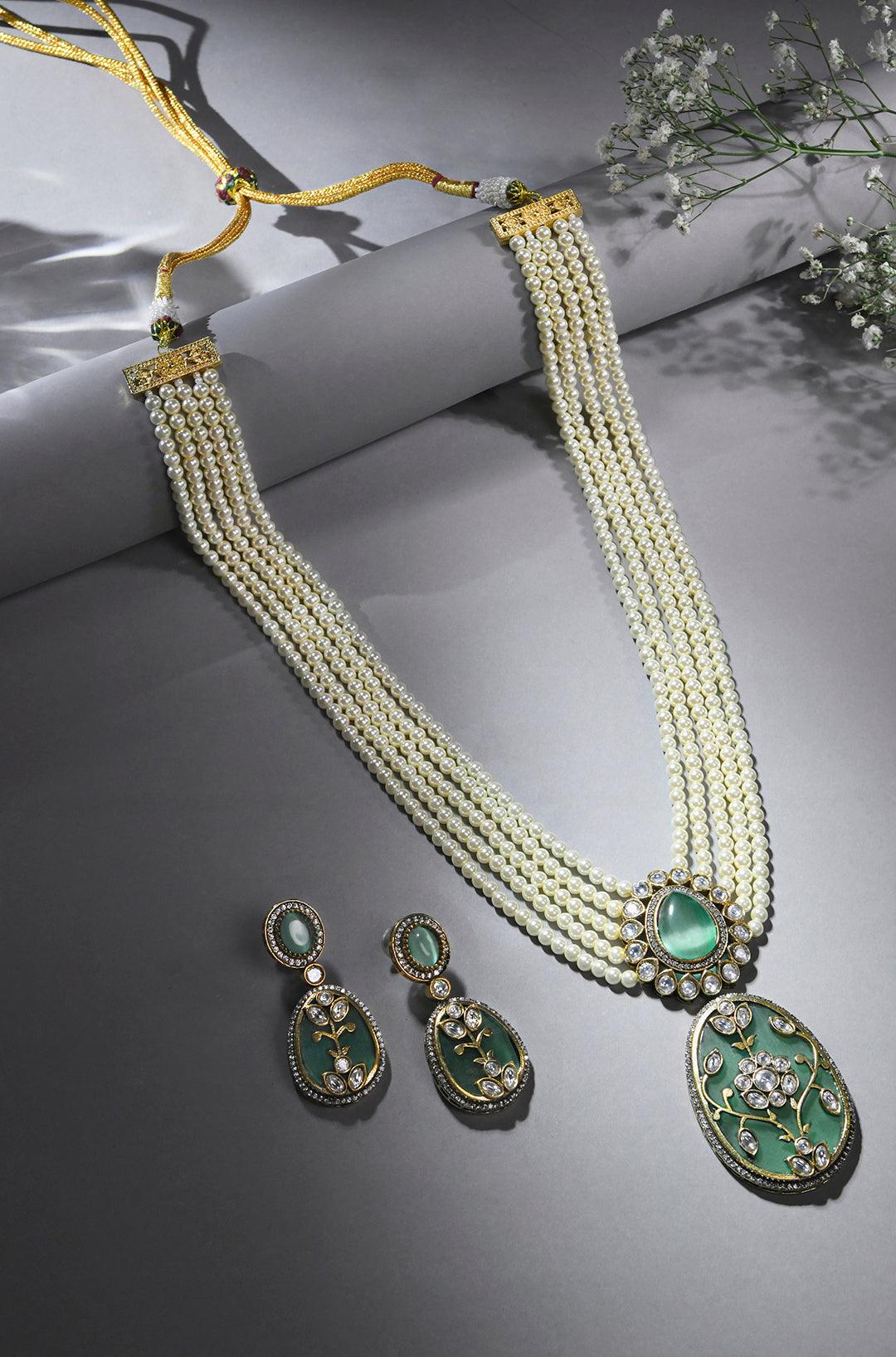 Lustrous Pearl & Flourite Set - Dyulokha