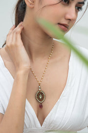 Red Kundan Pendant Pearl Necklace - Dyulokha