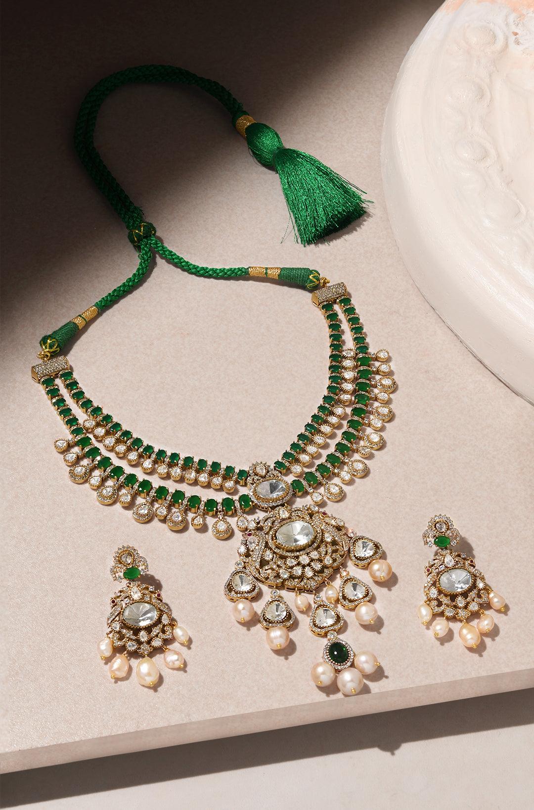 Glamorous Greens Emerald Necklace Set - Dyulokha