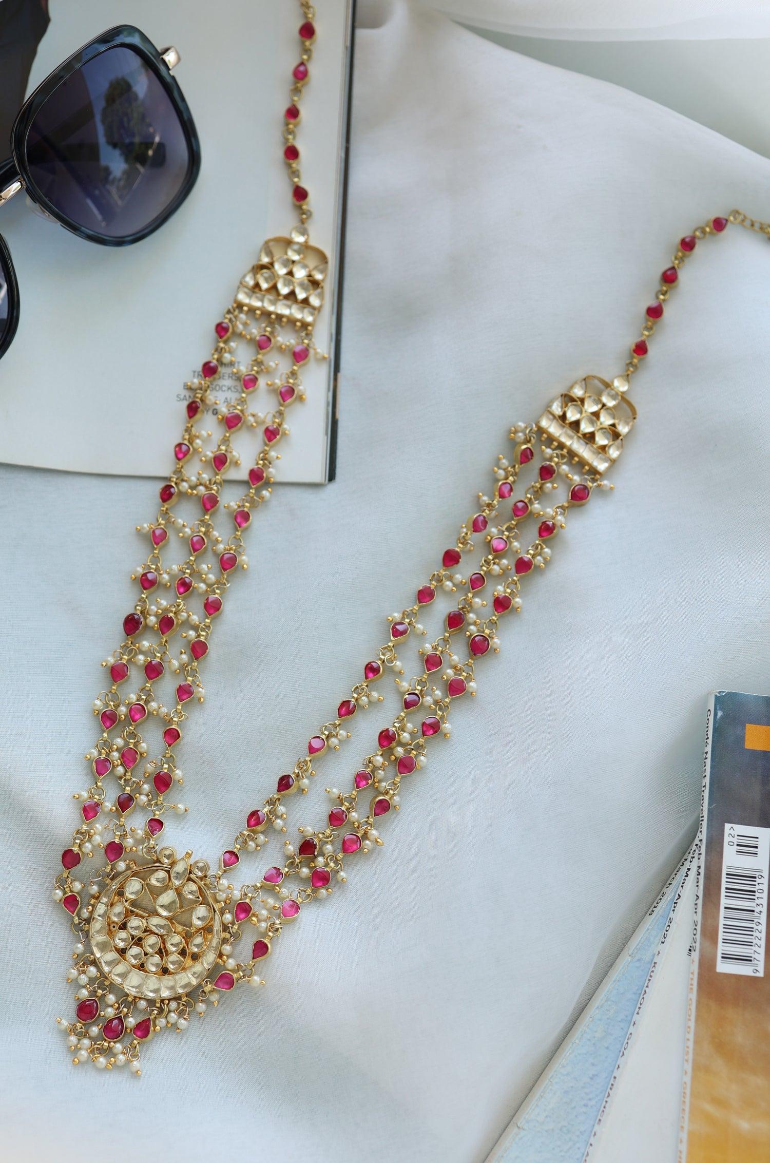 Scarlet Kundan Elegance Necklace - Dyulokha
