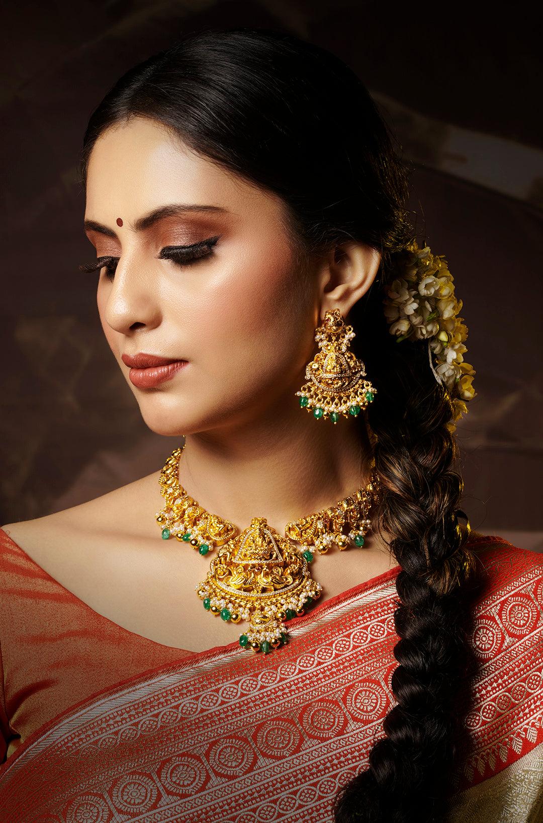Golden Serenity Beaded Temple Necklace Set - Dyulokha