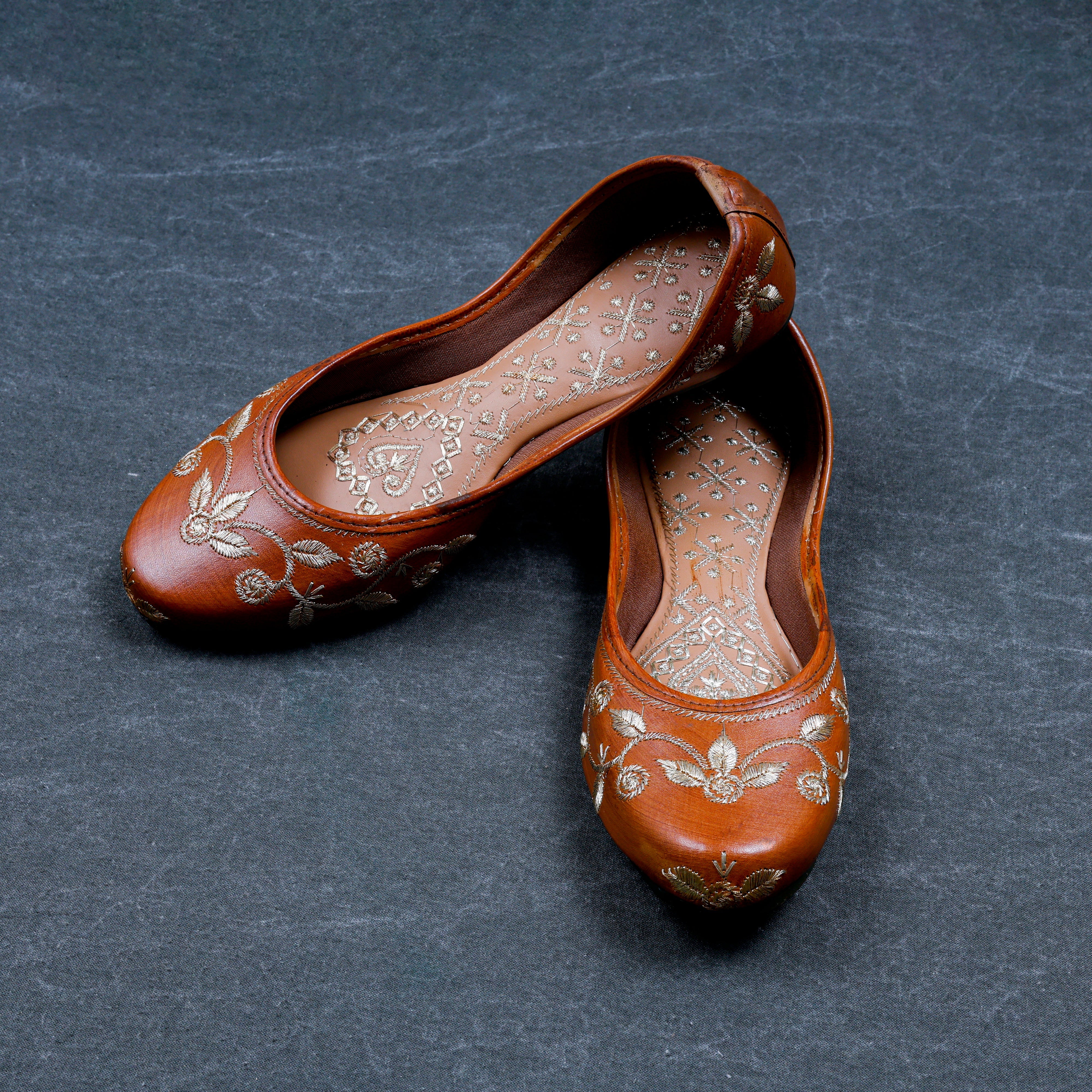 Handcrafted Tan Almond Shape Ethnic Jutti