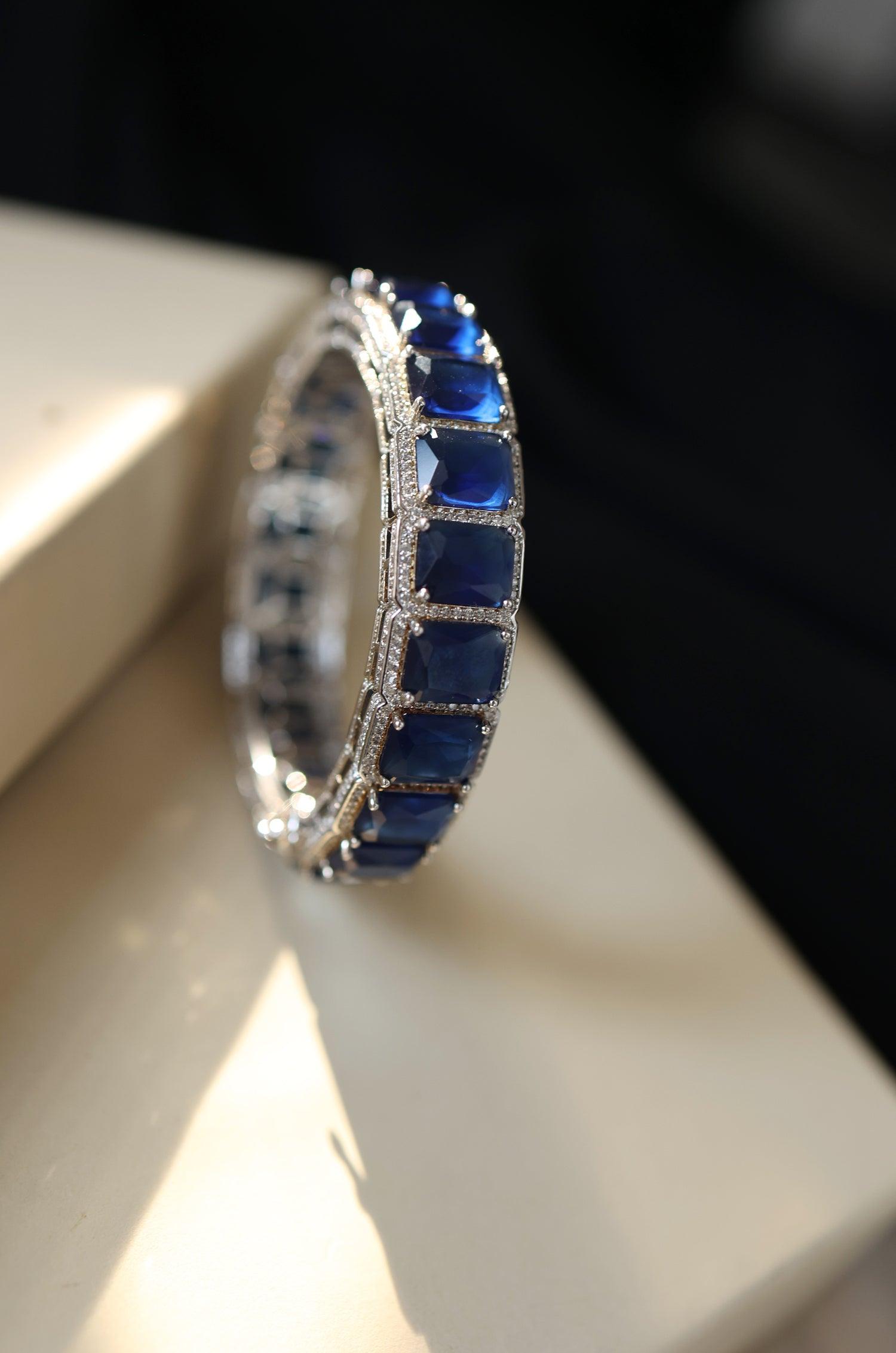 Victorian Blue Splendor Bangle - Dyulokha