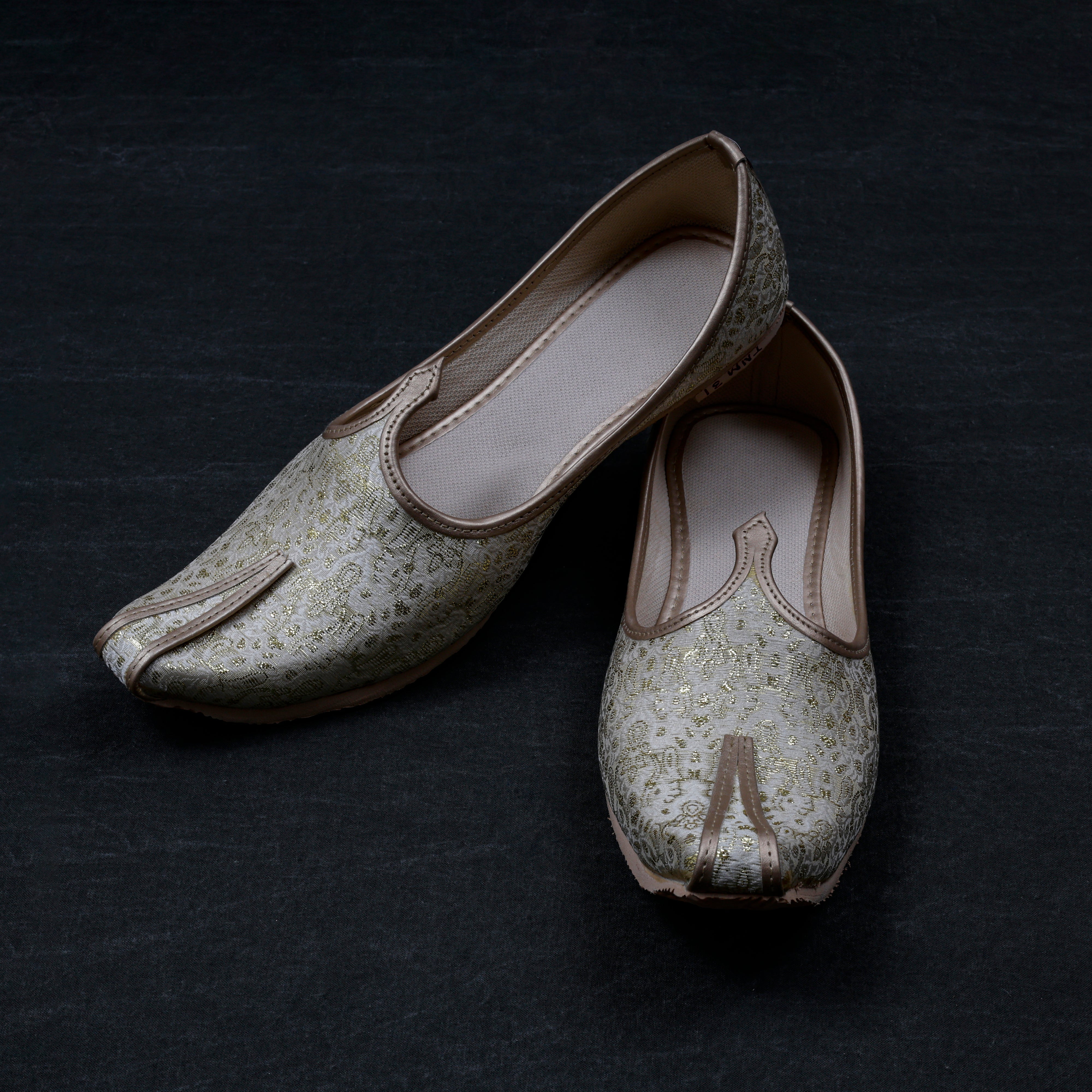 Off White Canvas Pointed Mojari