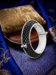 Guardian Grace Bangle