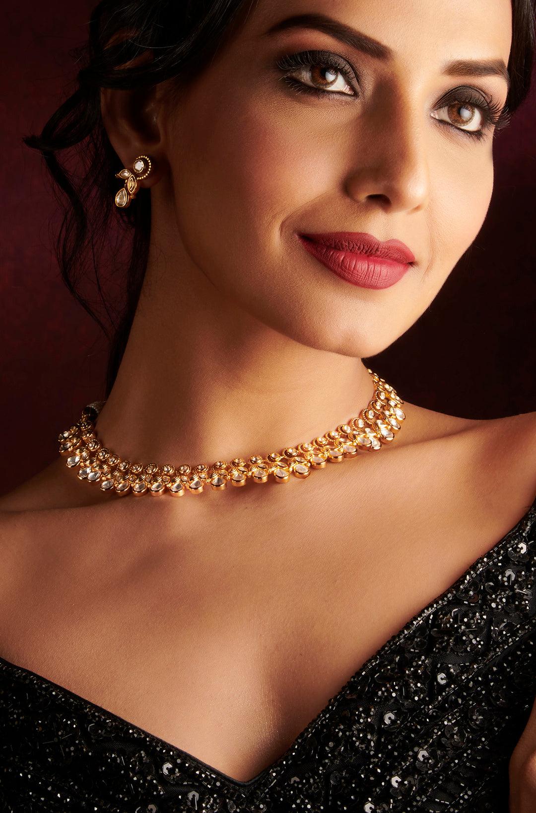 Golden Opulence Kundan Necklace Set - Dyulokha