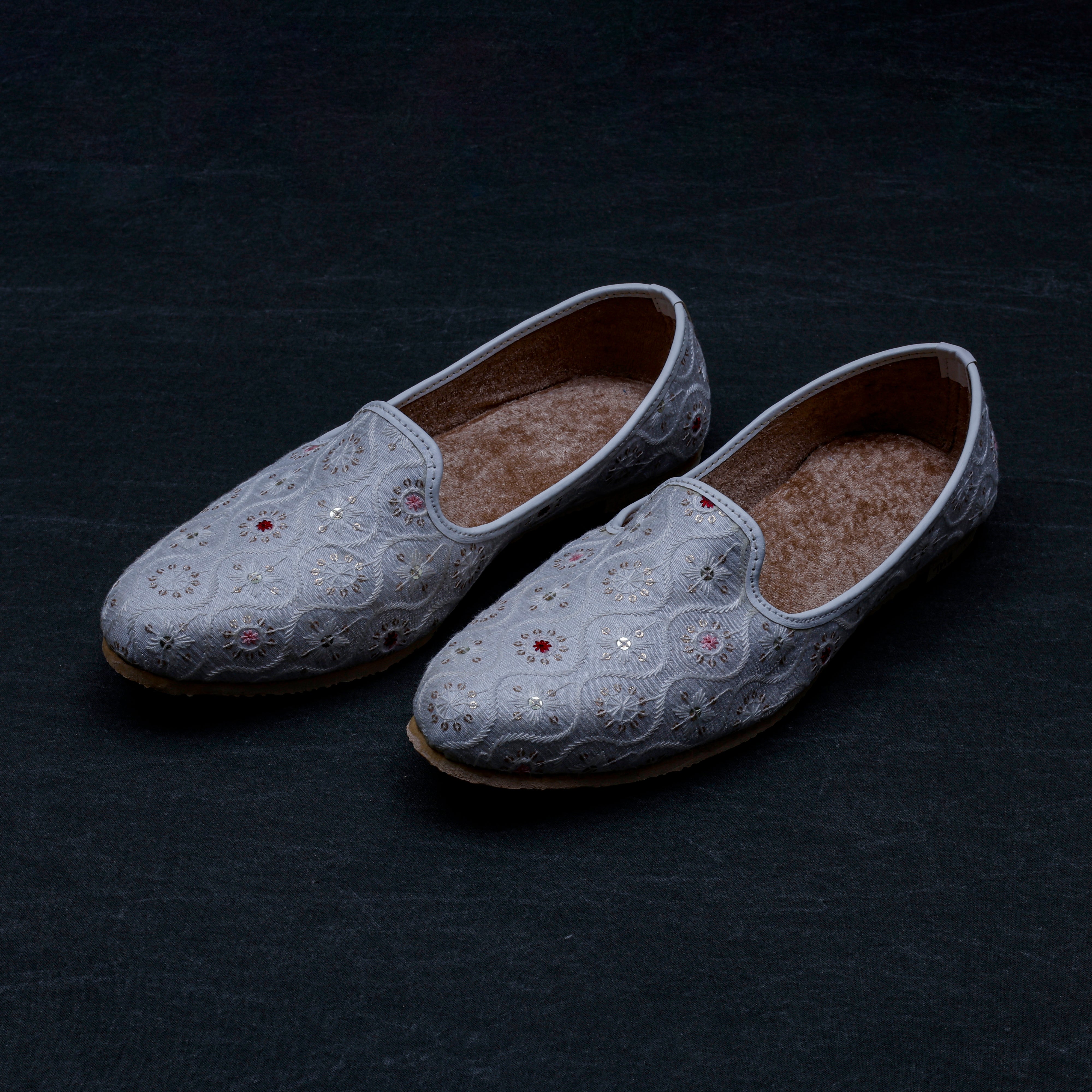 White Textured Almond Shape Jutti
