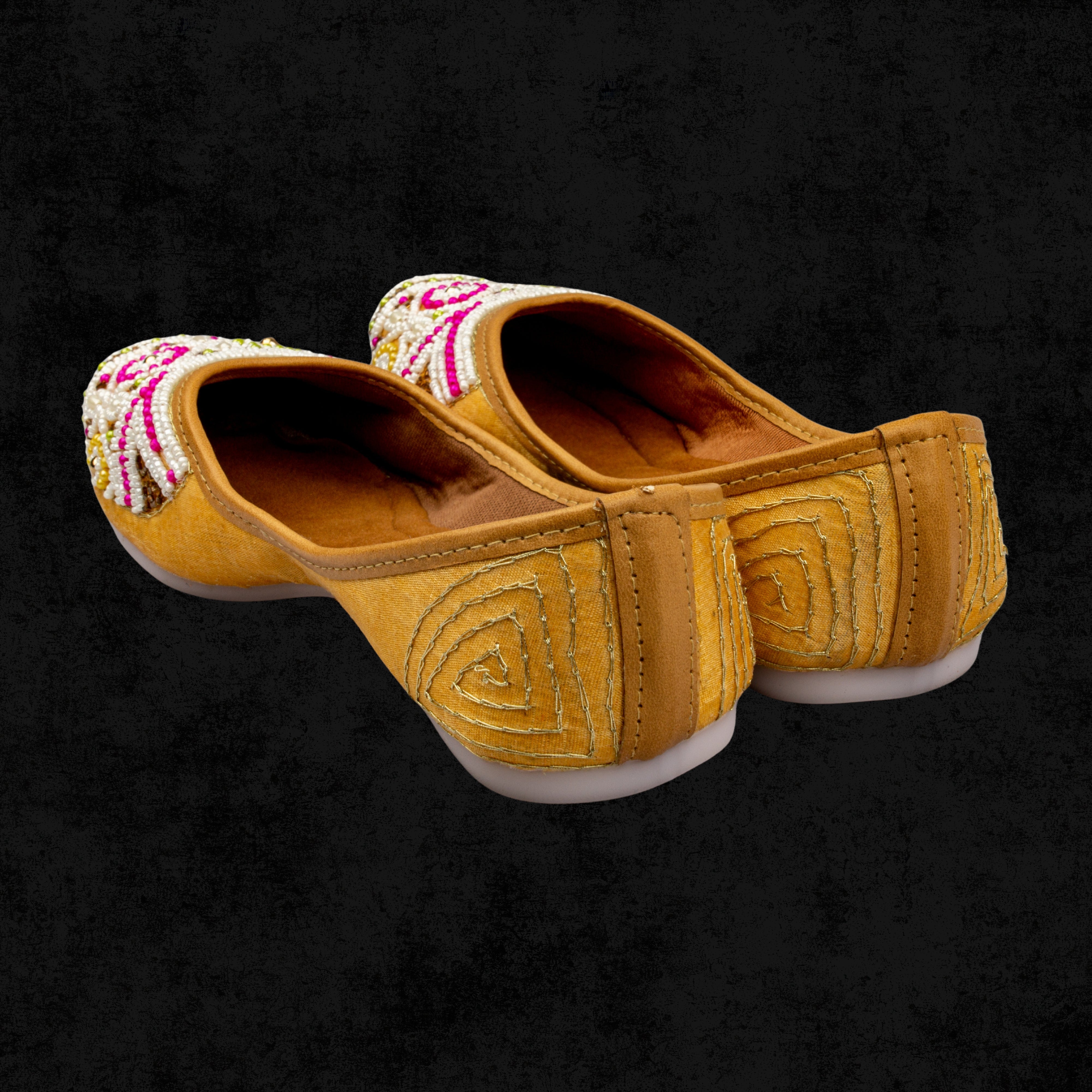 Soft Fabric White Closed Toe Jutti