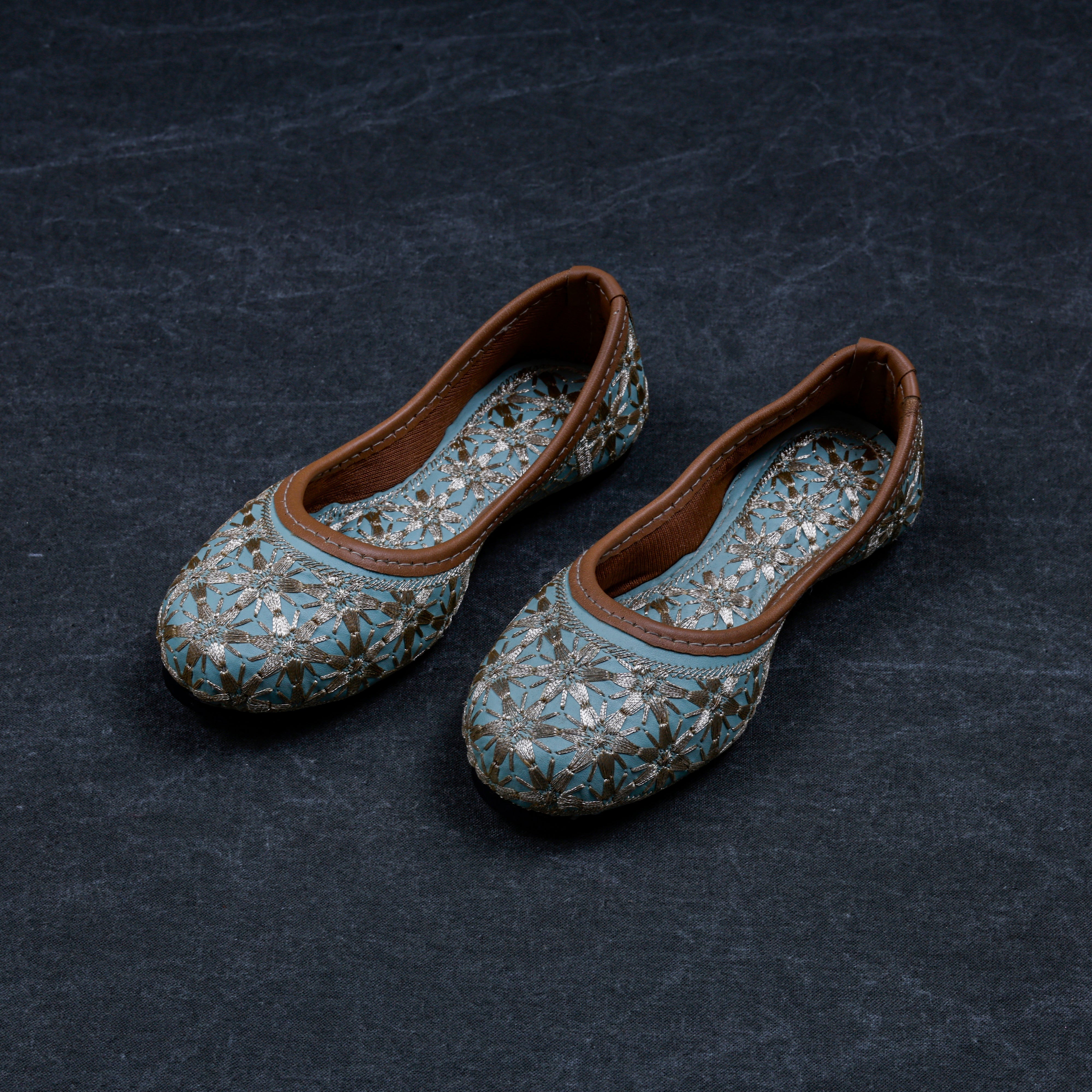 Pista Green Traditional Comfortable Jutti