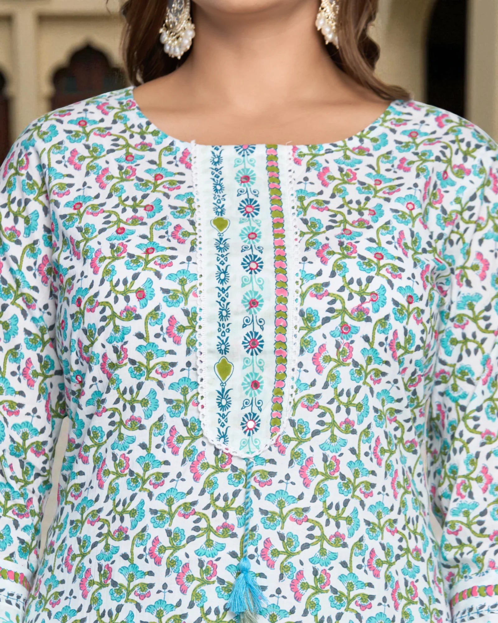 Floral Cotton Kurta Set With Scarf