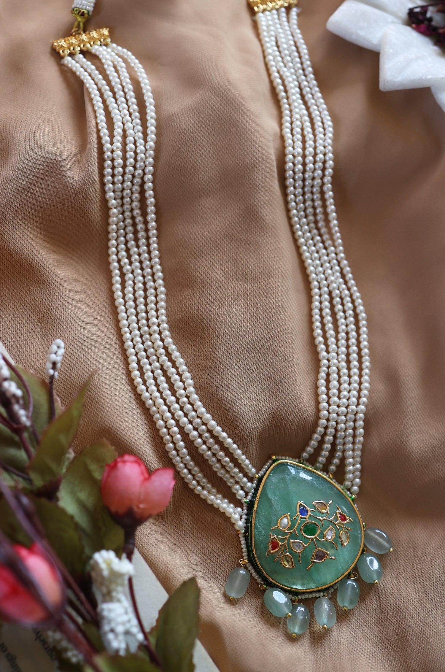 Mint Flourite Pearl Necklace - Dyulokha
