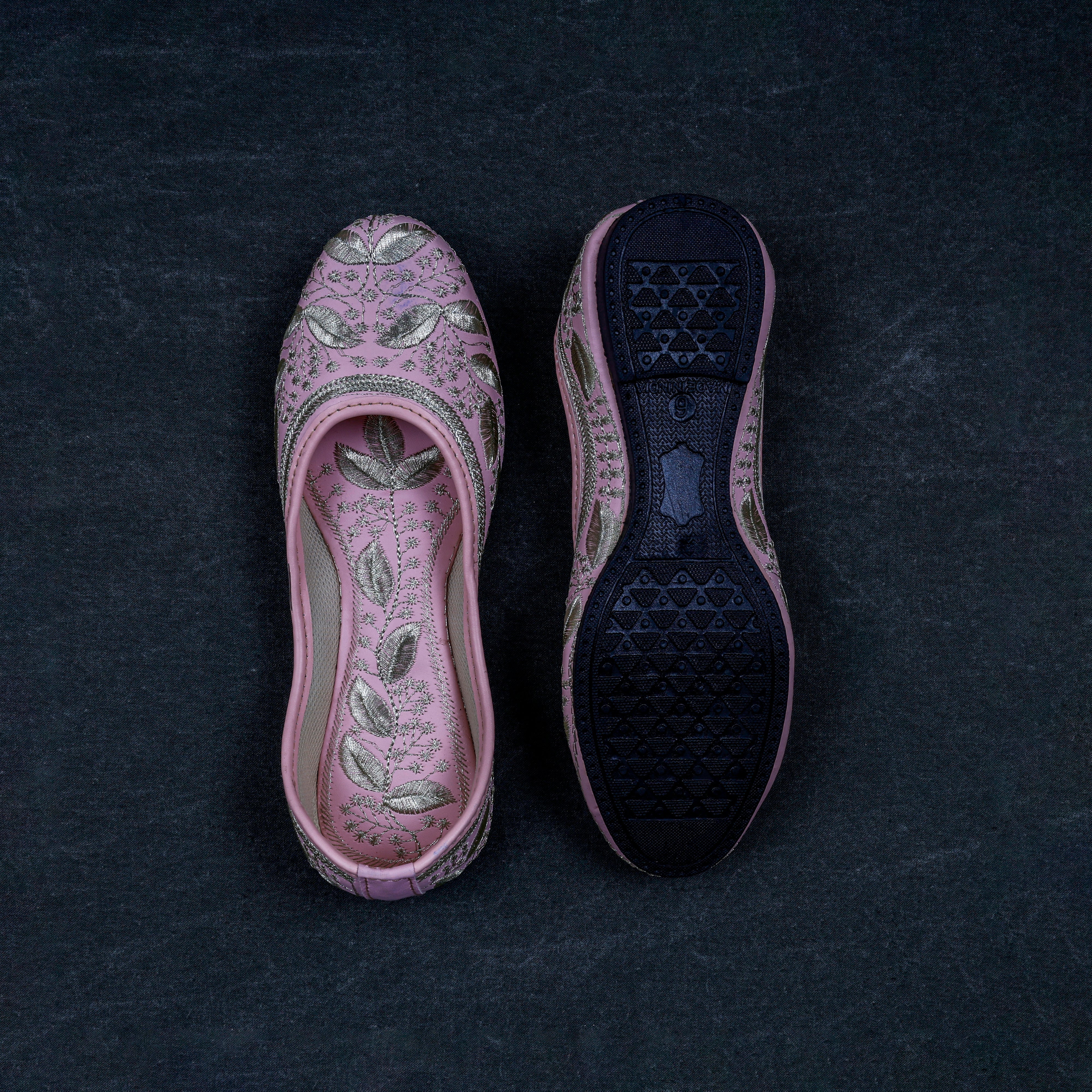Textured Baby Pink Handcrafted Jutti