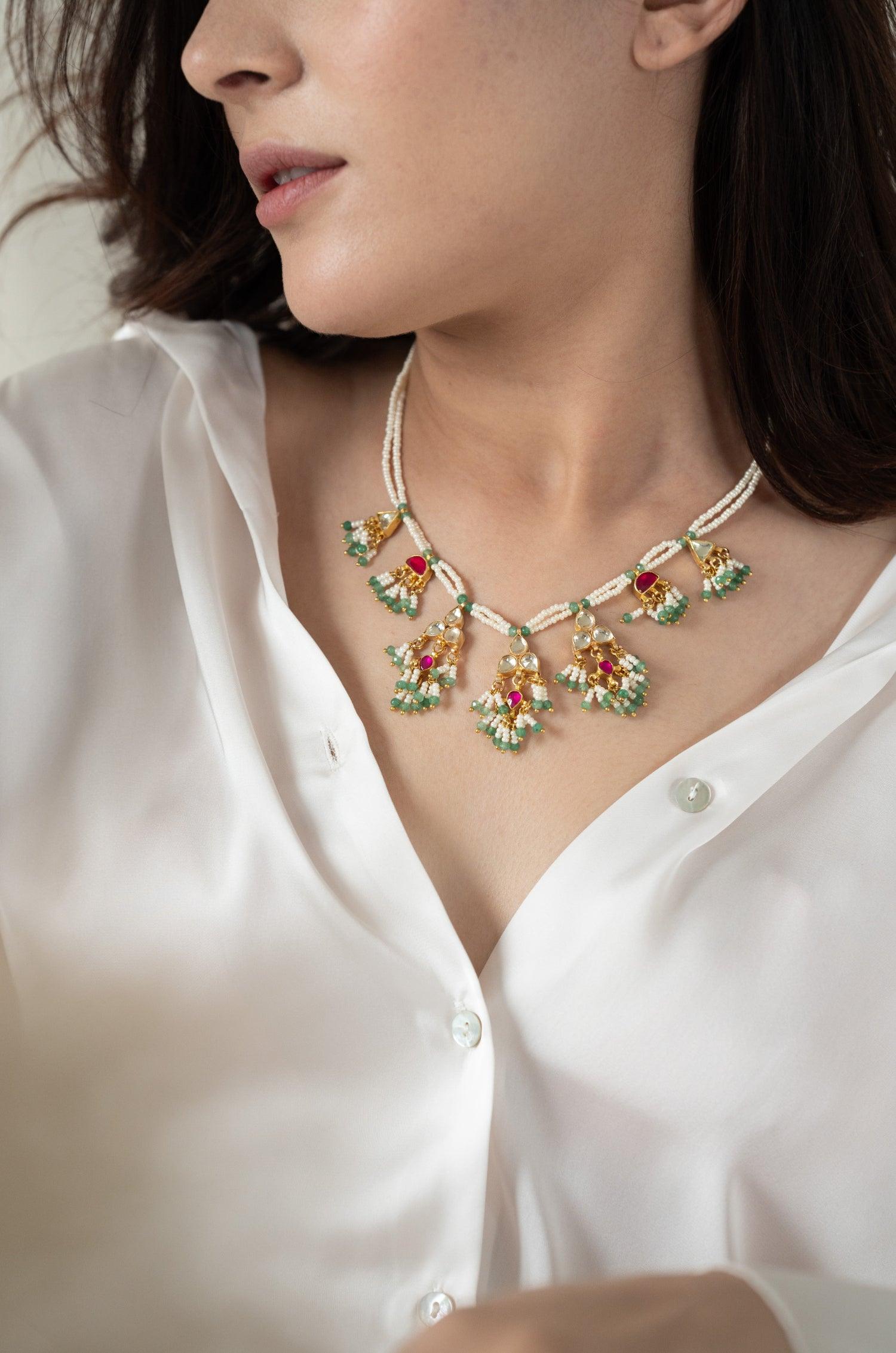 Minty Fresh Pearl Necklace - Dyulokha