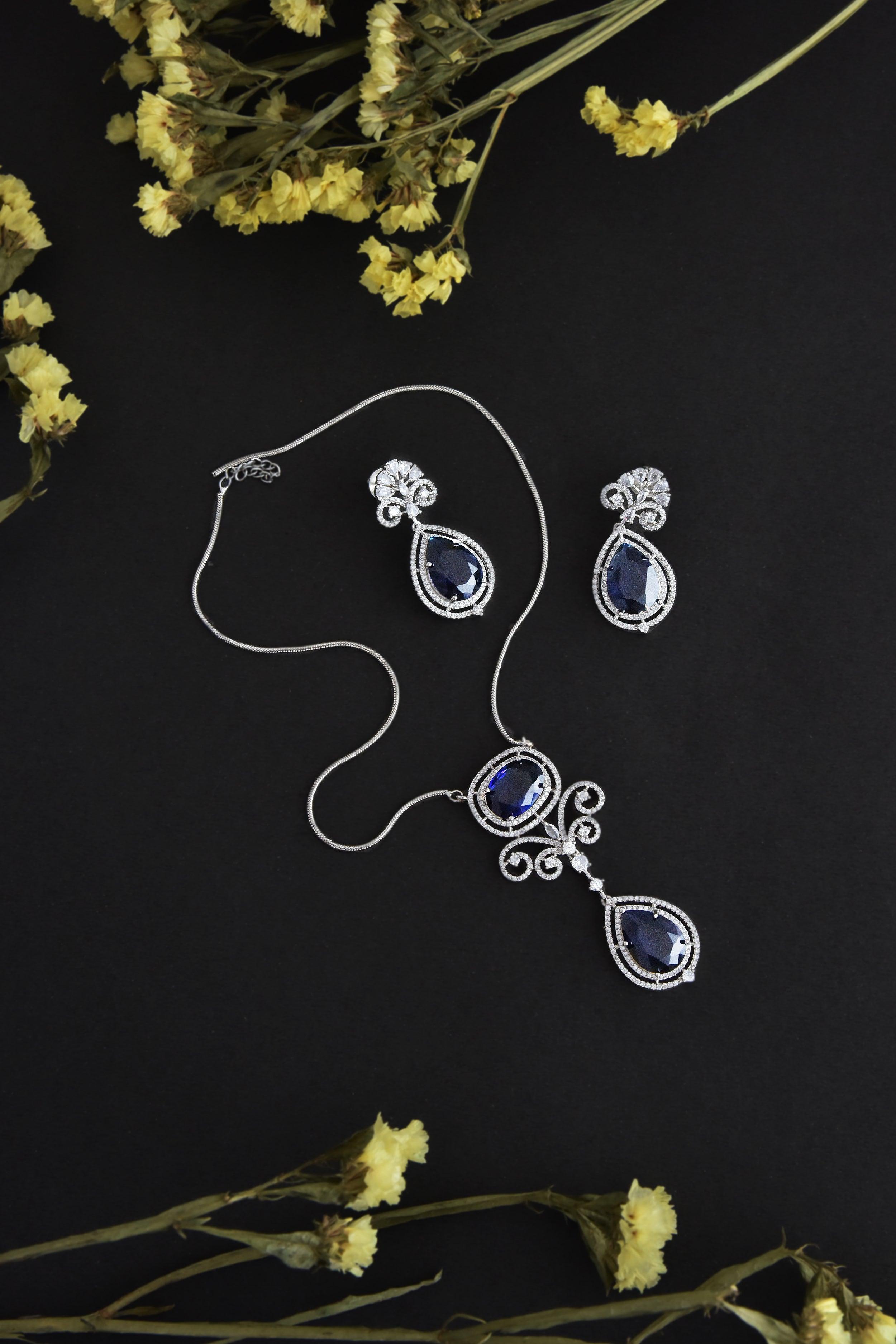 Royal Sapphire Zirconia Necklace Set - Dyulokha