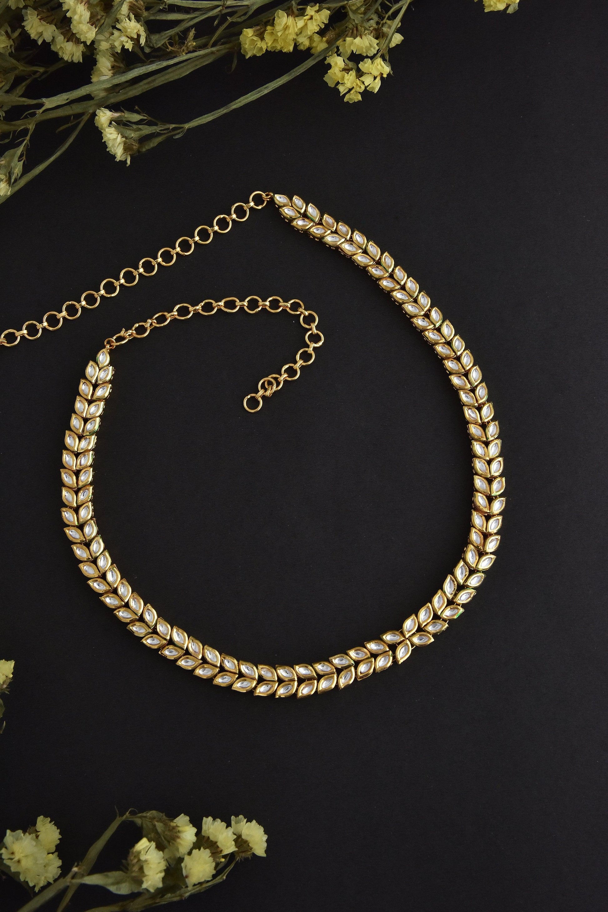 Golden Opulence Kundan Kamarband - Dyulokha