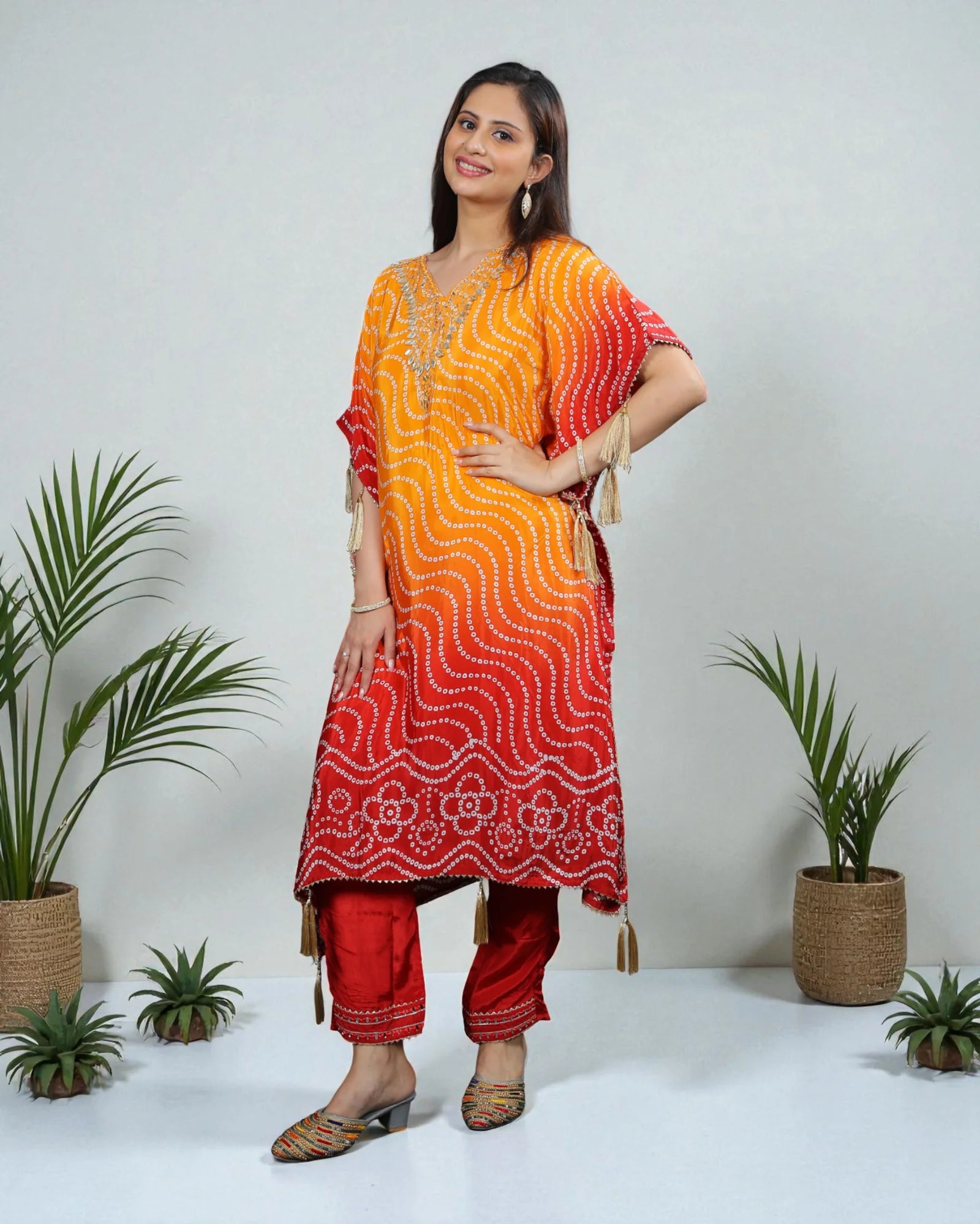 Cotton Kaftan with Bandhani Design