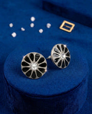 Classic Round Earrings in Polished Silver