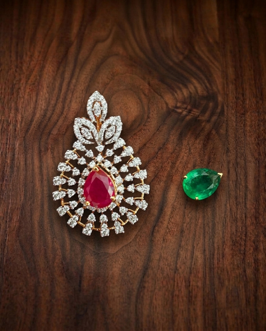 Dual Delight Necklace with Pendant & Maangtika Set