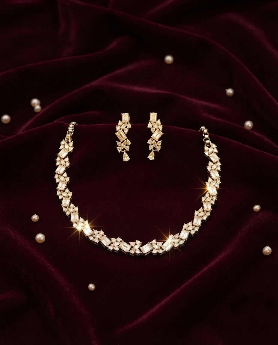 Versatile Glamour Elegant Necklace Set