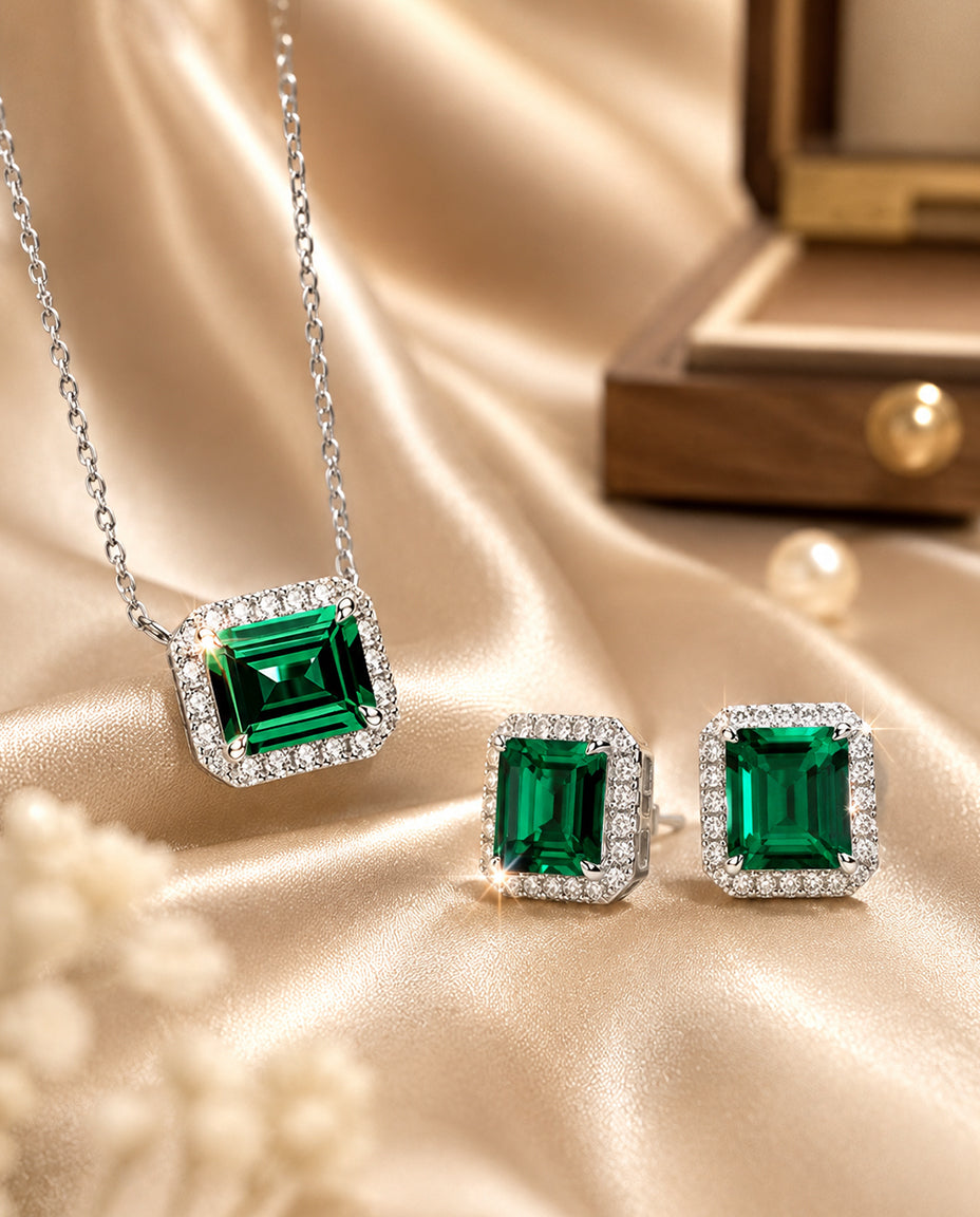 Eternal Spring Emerald Necklace Set