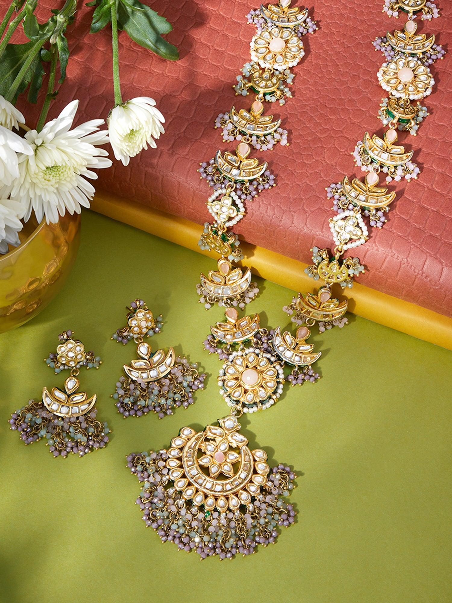 Winsom adorned Necklace Set - Dyulokha