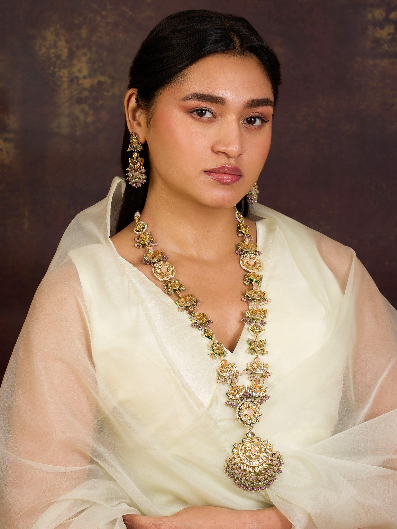 Winsom adorned Necklace Set - Dyulokha
