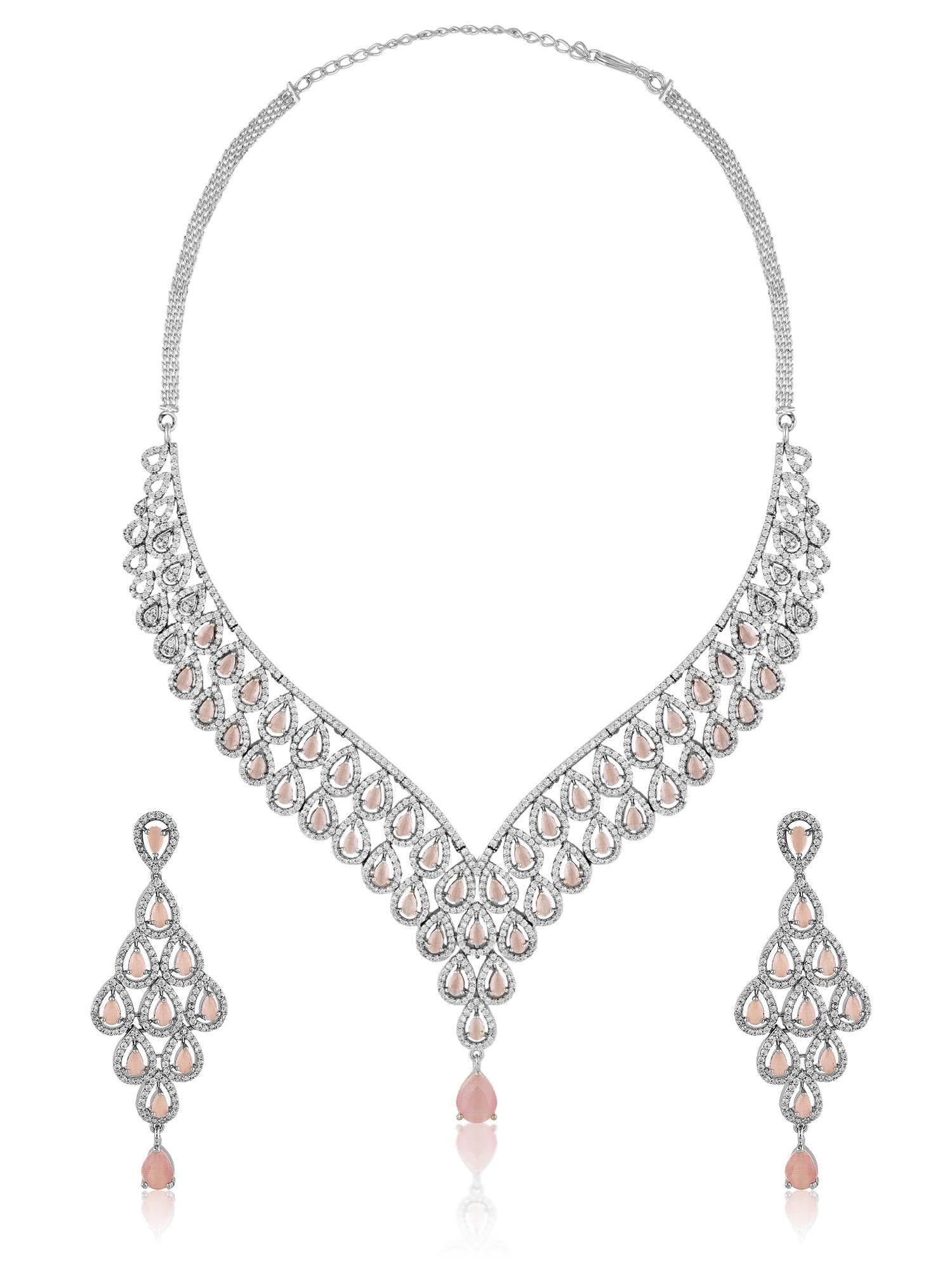 Feminine Flair Necklace set - Dyulokha