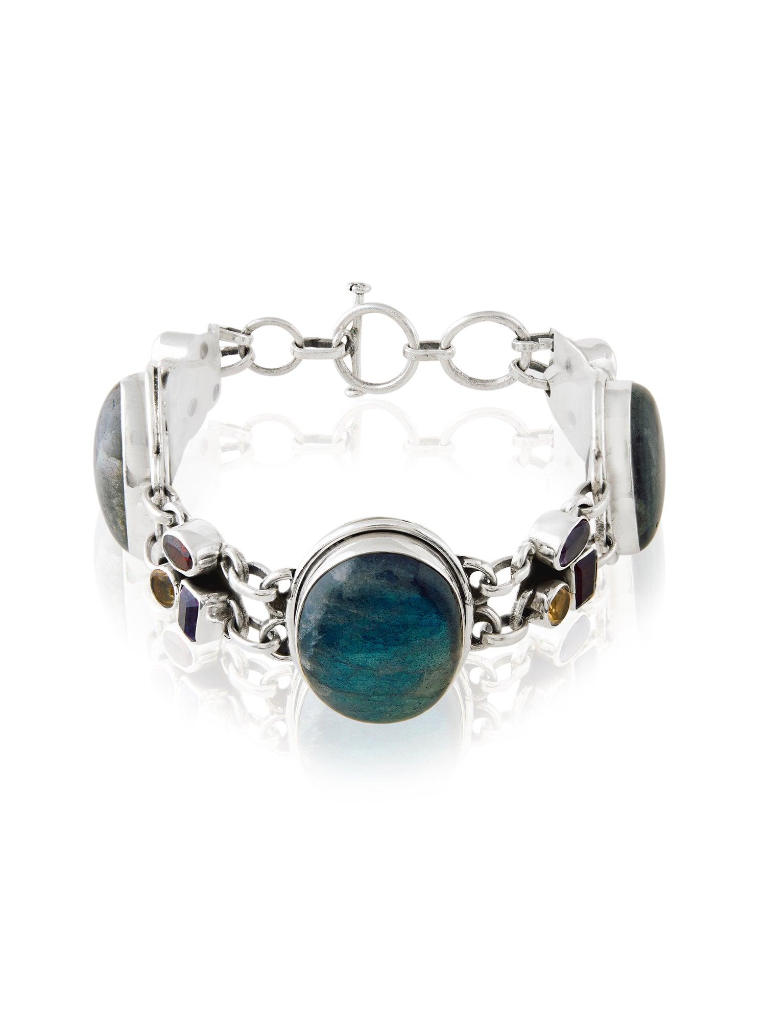 Mystical Glow Labradorite Bracelet - Dyulokha