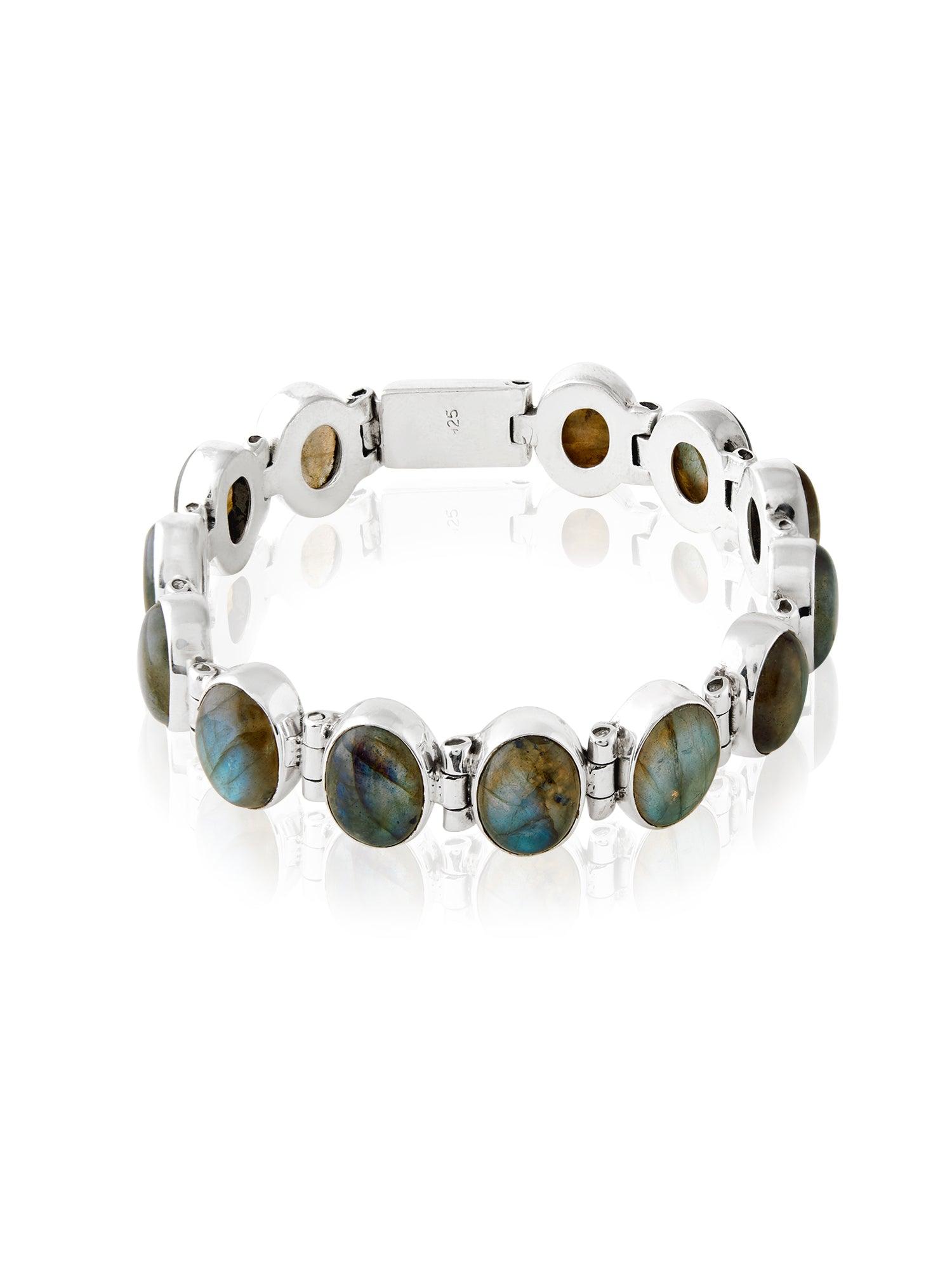 Enchanting Labradorite Bracelet - Dyulokha