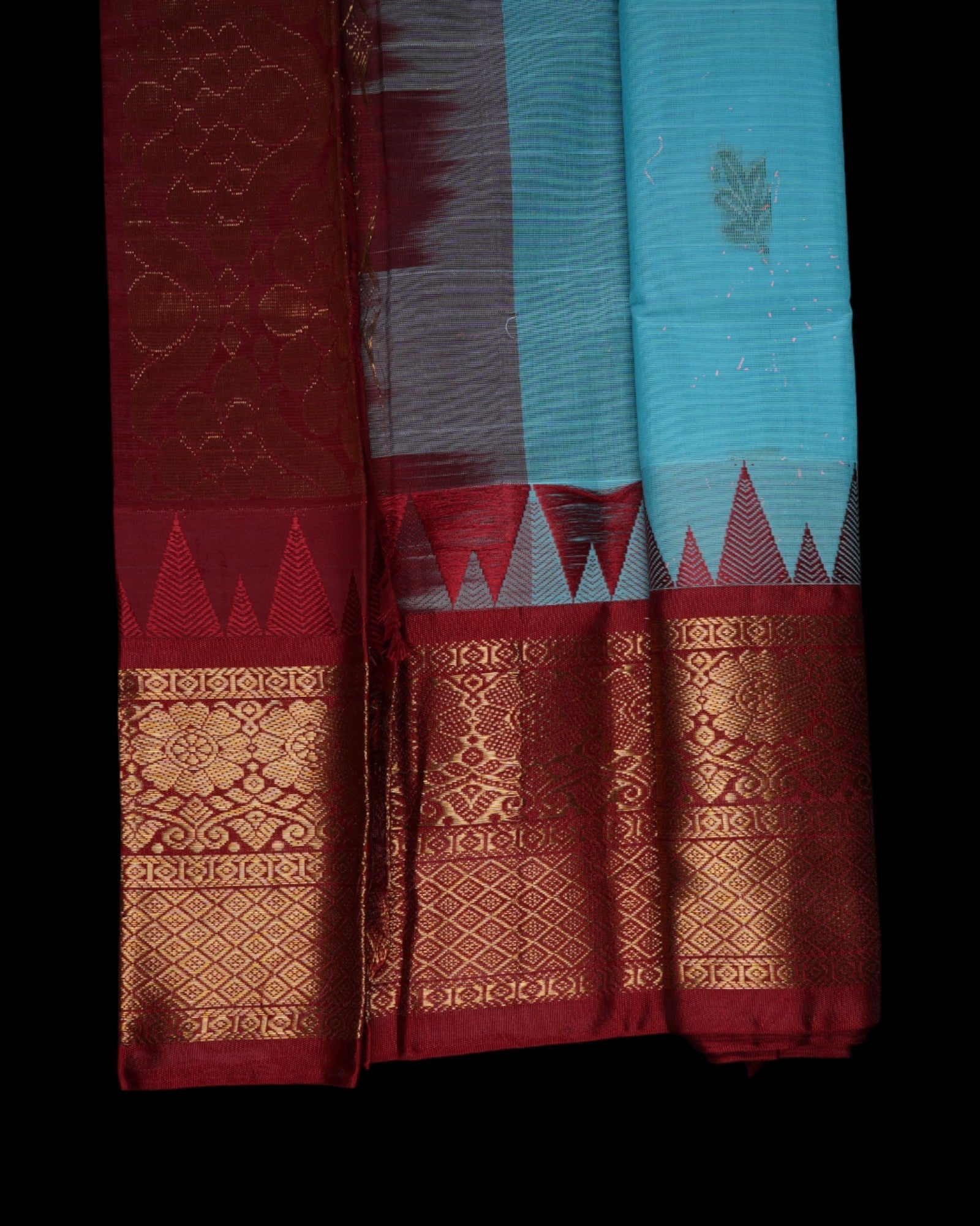 Cotton Handwoven Gadwal Saree