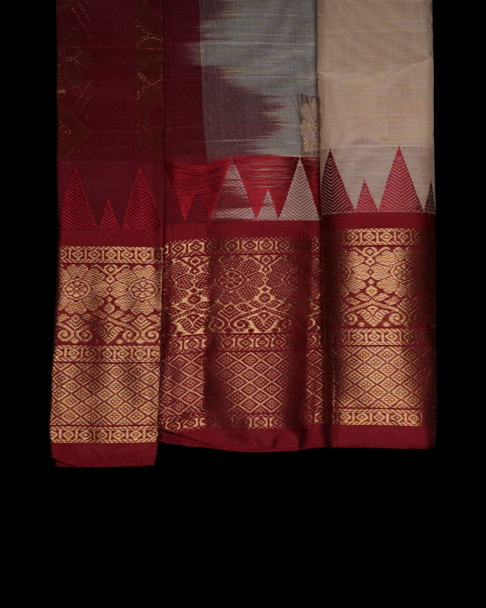 Cream Cotton Gadwal Handwoven Saree